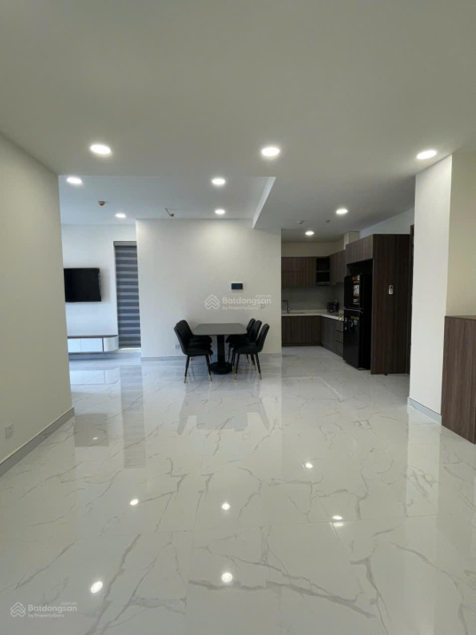 Cho thuê Diamond Centery 96m2 2pn 1 kho full nội thất cao cấp. - Ảnh chính