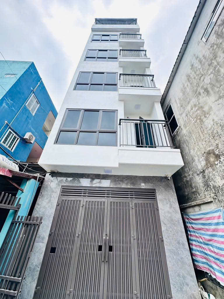 CHÍNH CHỦ BÁN CHDV XUÂN ĐỈNH 40/45 M 7 TÀNG.THANG MÁY .MỚI CỨNG.SÁT PHỐ.CHỈ:12 TỶ - Ảnh chính