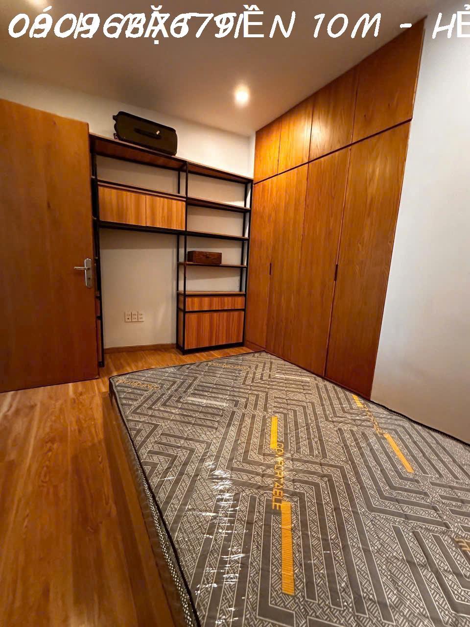 CÁCH MẶT TIỀN 10M - HẺM THÔNG NGUYỄN VĂN NGHI- NHÀ CHỦ XÂY TÂM HUYẾT- TỰ THIẾT KẾ - DÙNG TONE GỖ - Ảnh 1