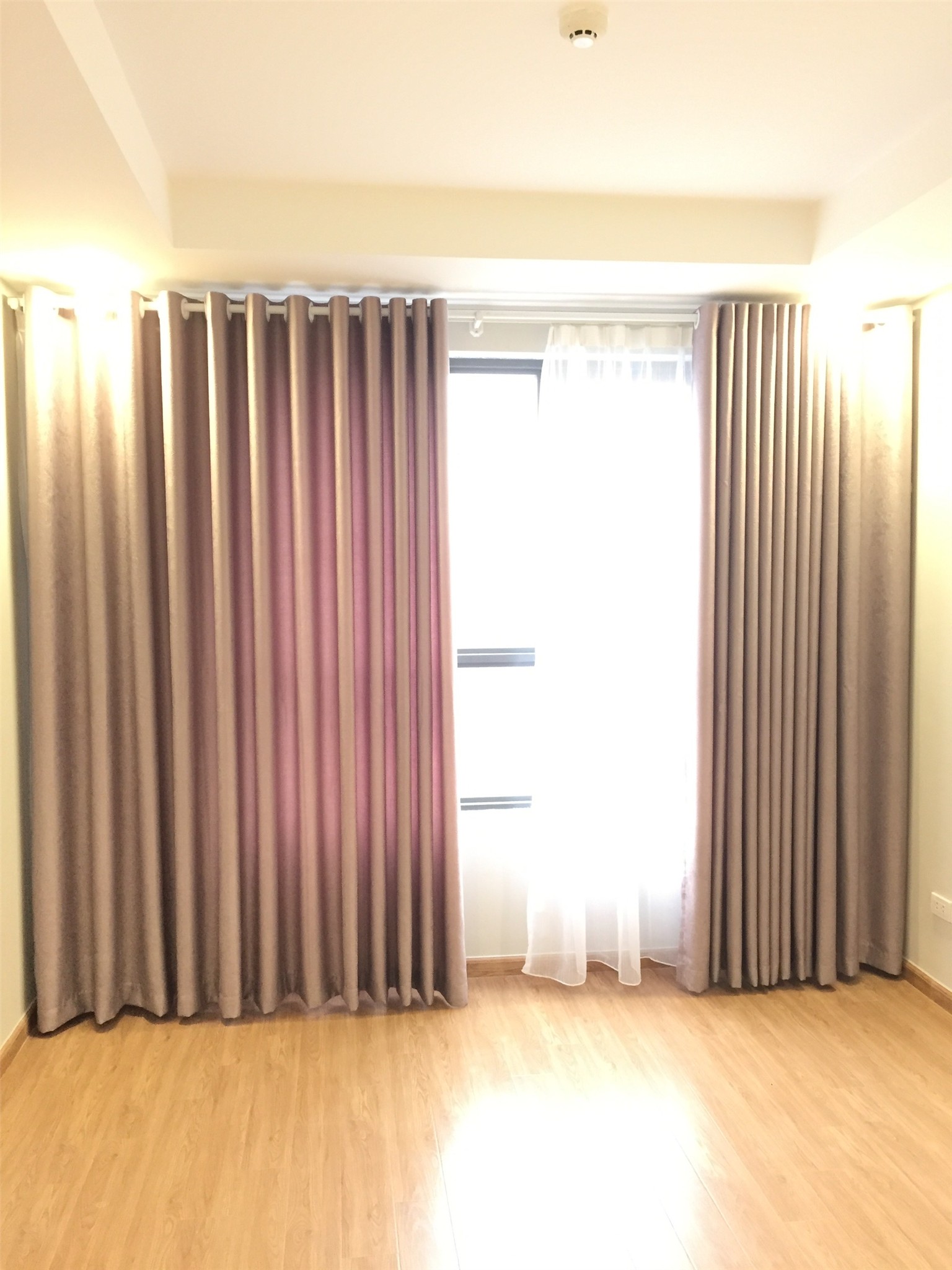 CĂN HỘ VIEW ĐẸP- GIÁ ƯU ĐÃI chính chủ cần bán nhanh căn chung cư cao cấp T&T Riverview, Vĩnh Hưng - Ảnh 1