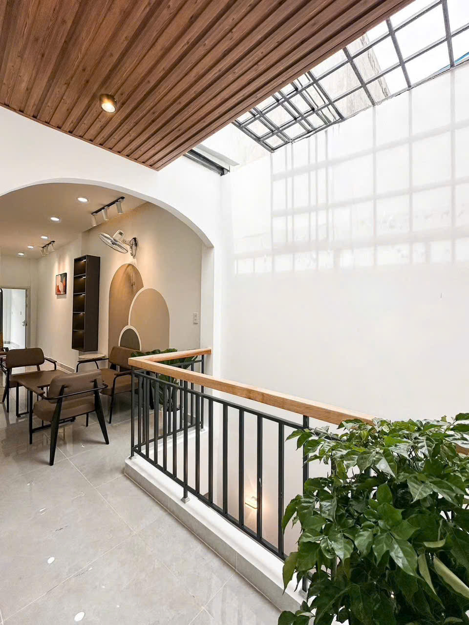 NHÀ XÂY MỚI - CHÍNH CHỦ - TẶNG FULL NỘI THẤT - 3PN LỚN - CÓ PN TRỆT - NGUYỄN GIA TRÍ - BÌNH THẠNH - - Ảnh 3