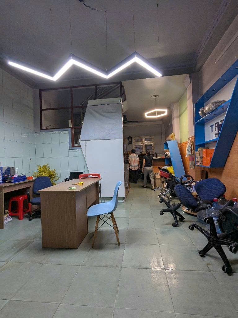 NHÀ B.ÁN NGUYỄN VĂN KHỐI GV - GẦN ST LOTTE NG.V.LƯỢNG & CV LÀNG HOA - HẺM Ô TÔ - 65M²- 3 TẦNG HƠN 7 TỶ - Ảnh 2