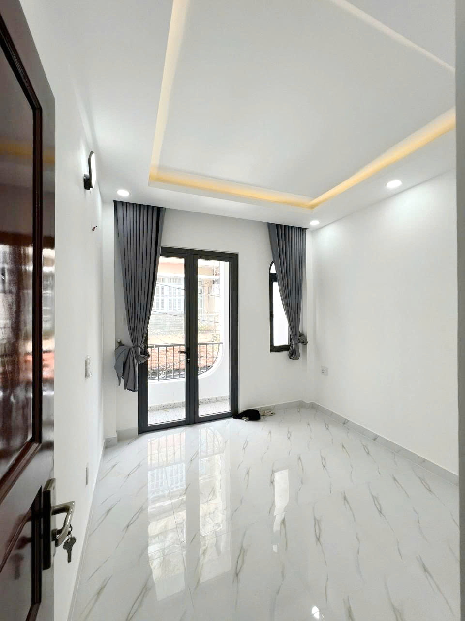 Nhà mới SHHC 2lầu/ST HXH Âu Dương Lân P3Q8 - Ảnh 2