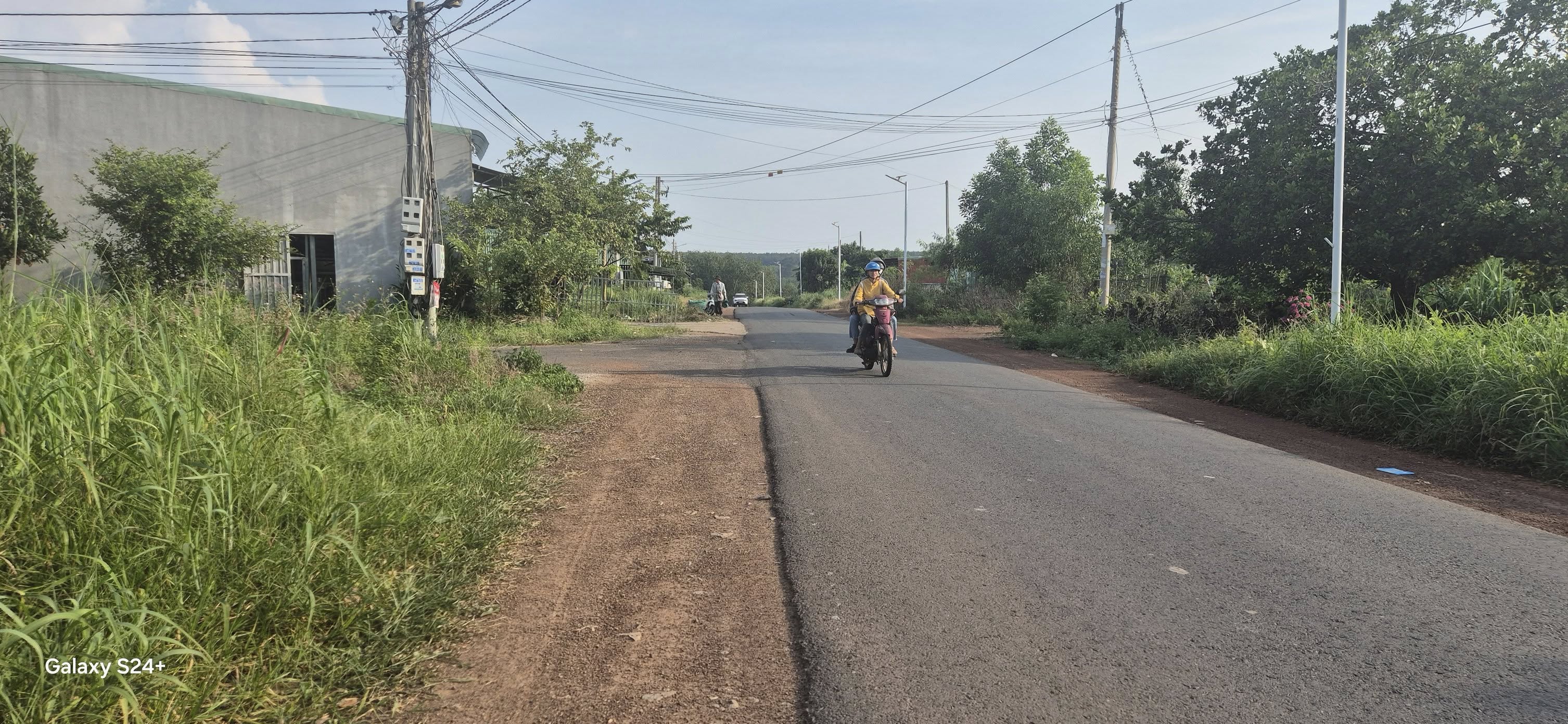 🏠 Đầu tư đất 200m² giá 230 triệu, thổ cư 100%, gần KCN 📍 - Ảnh chính