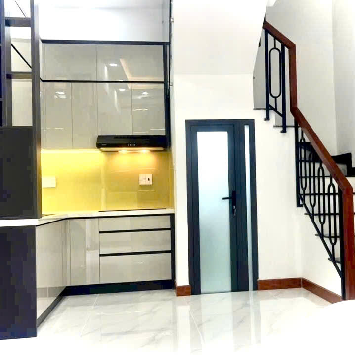 Hẻm xe hơi Quận 10- ĐH Kinh Tế- 3 Phòng ngủ 4 Tầng 5m ngang: 6 Tỷ hơn (số tiến 3456) VŨ 0933910039 - Ảnh 1