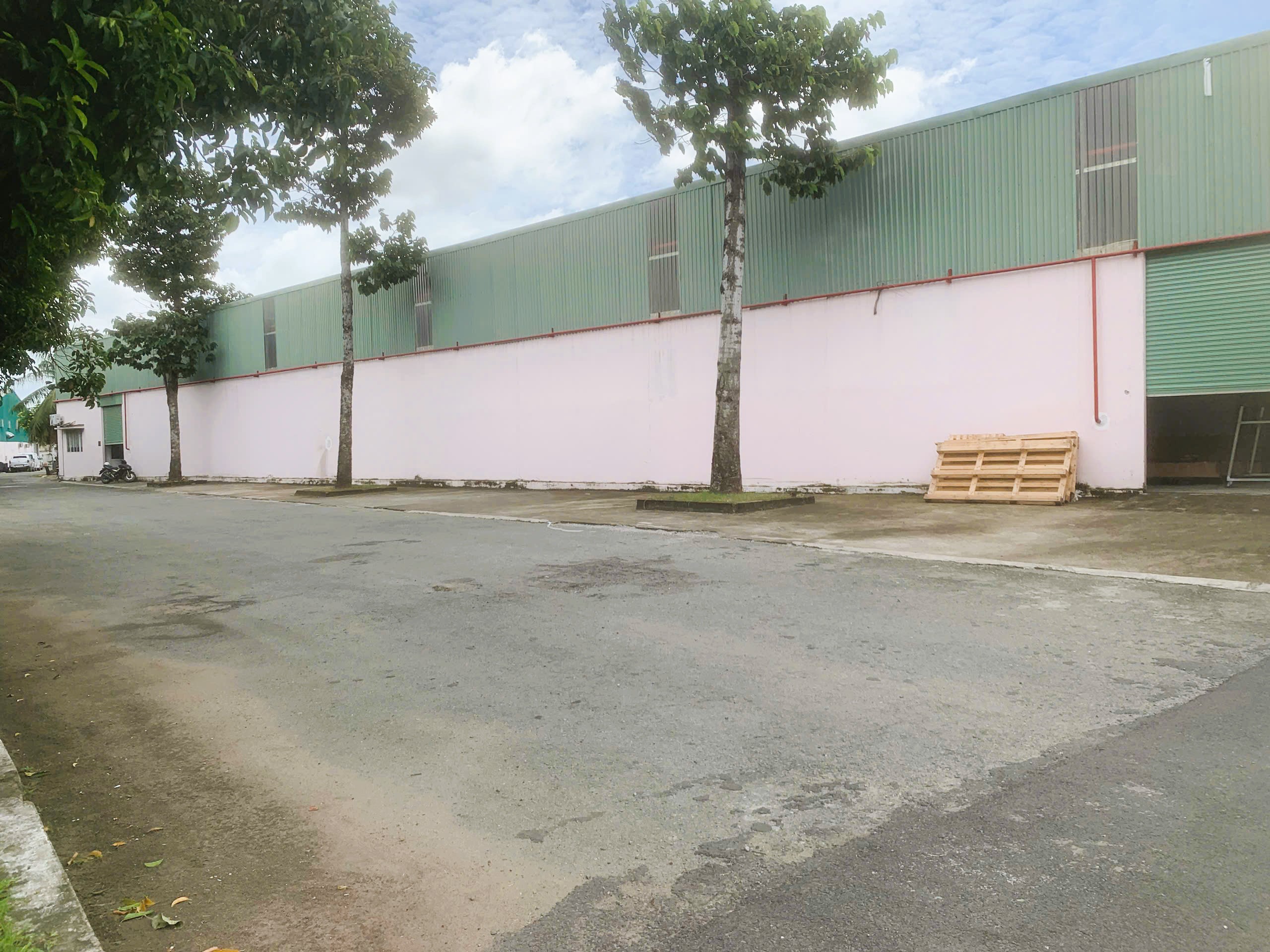 Kho xưởng 400m2 kế bên kcn sóng thần 1 - Ảnh 1