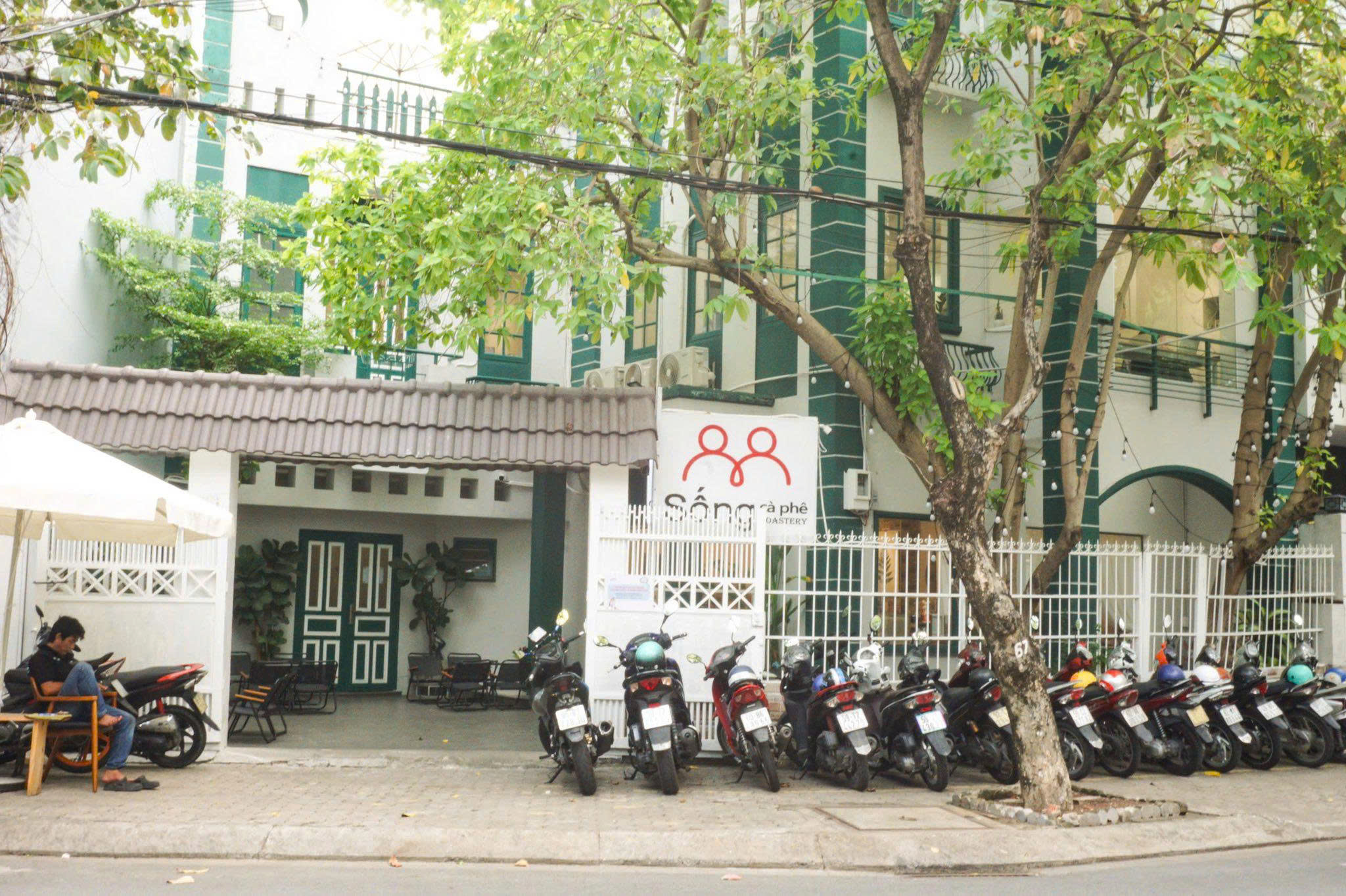 CHÍNH CHỦ CẦN SANG NHƯỢNG QUÁN CAFE ĐANG HOẠT ĐỘNG TẠI Q7 - Ảnh chính