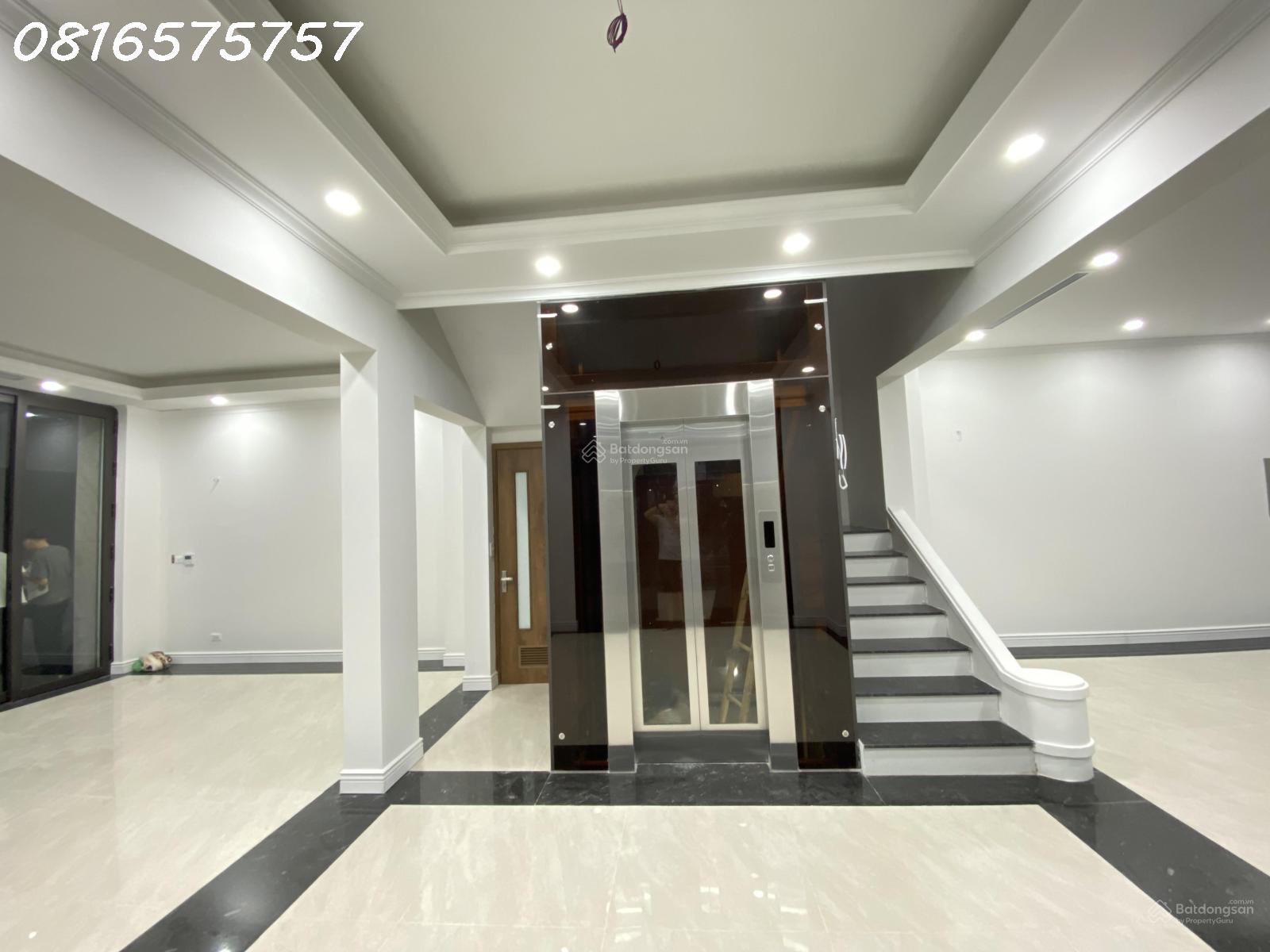 Cho thuê nhà mặt phố 7 tầng tại Him Lam Vạn Phúc, 100m2 mặt bằng, đẹp, nhiều tiện ích - Ảnh 2