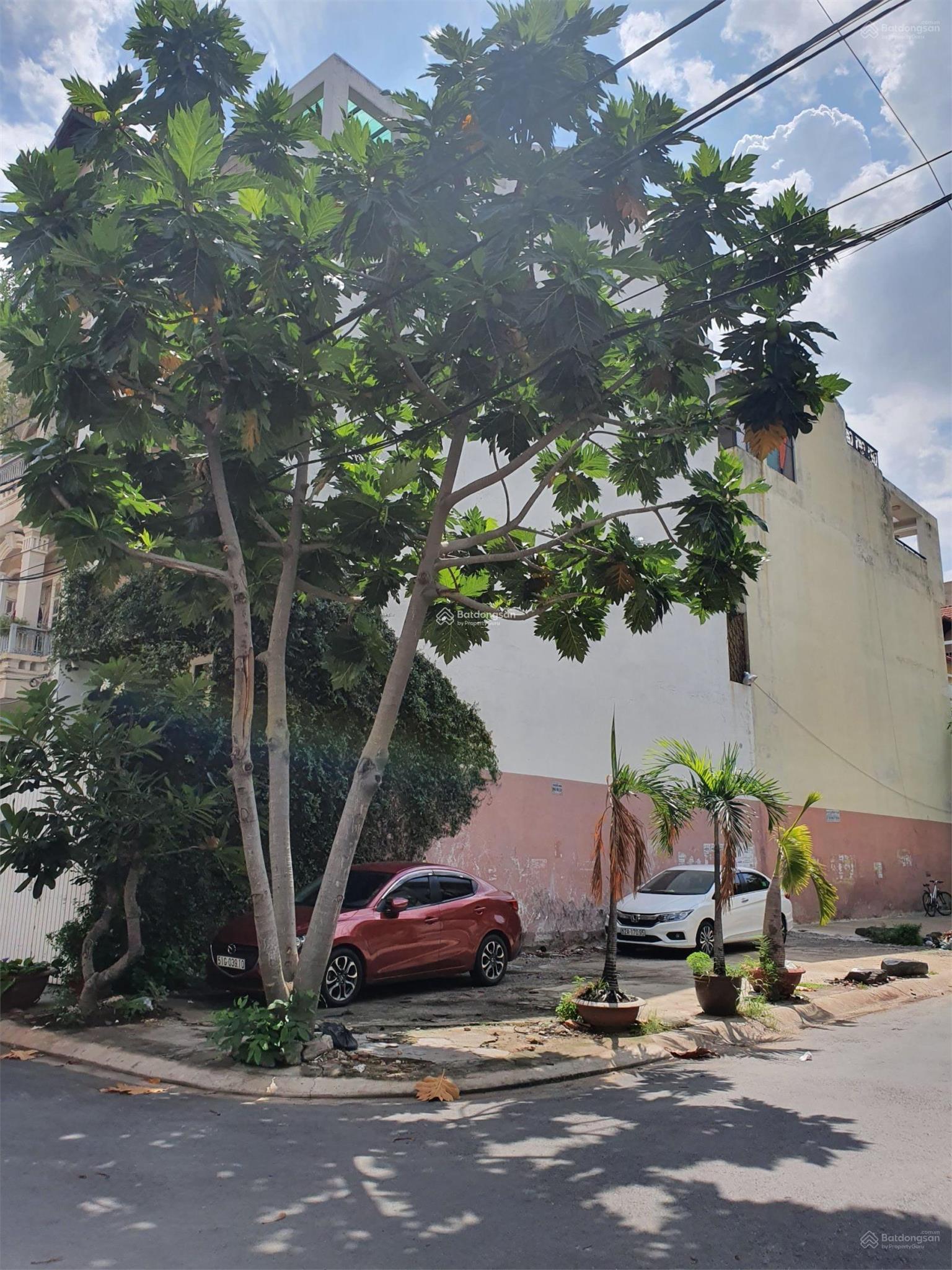 **Duy Nhất  lô đất góc 2 Mặt Tiền HXH Vị trí VÀNG đường Cộng Hòa TB CN.71m2-12 Tỷ Xíu - Ảnh 2