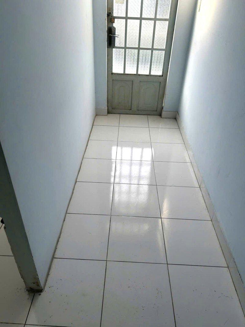 Bán Nhà 2 Tầng BTCT – 40m² – Gần Vincom Lê Văn Việt – SHR Hoàn Công – Chỉ 3.3 Tỷ - Ảnh 2