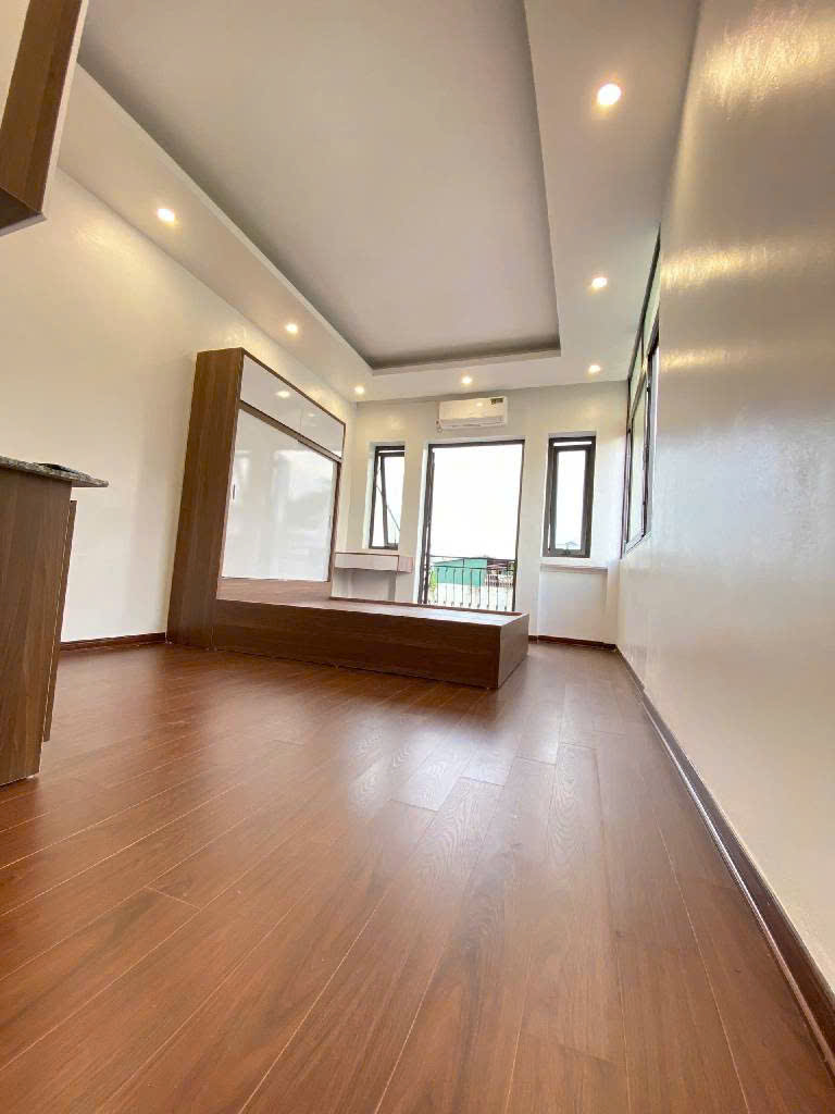 bán nhà PHỐ VIÊN _ BẮC TỪ LIÊM 50 M 6 T THANG MÁY,10 P KK.CHÀO;12 TỶ - Ảnh 2