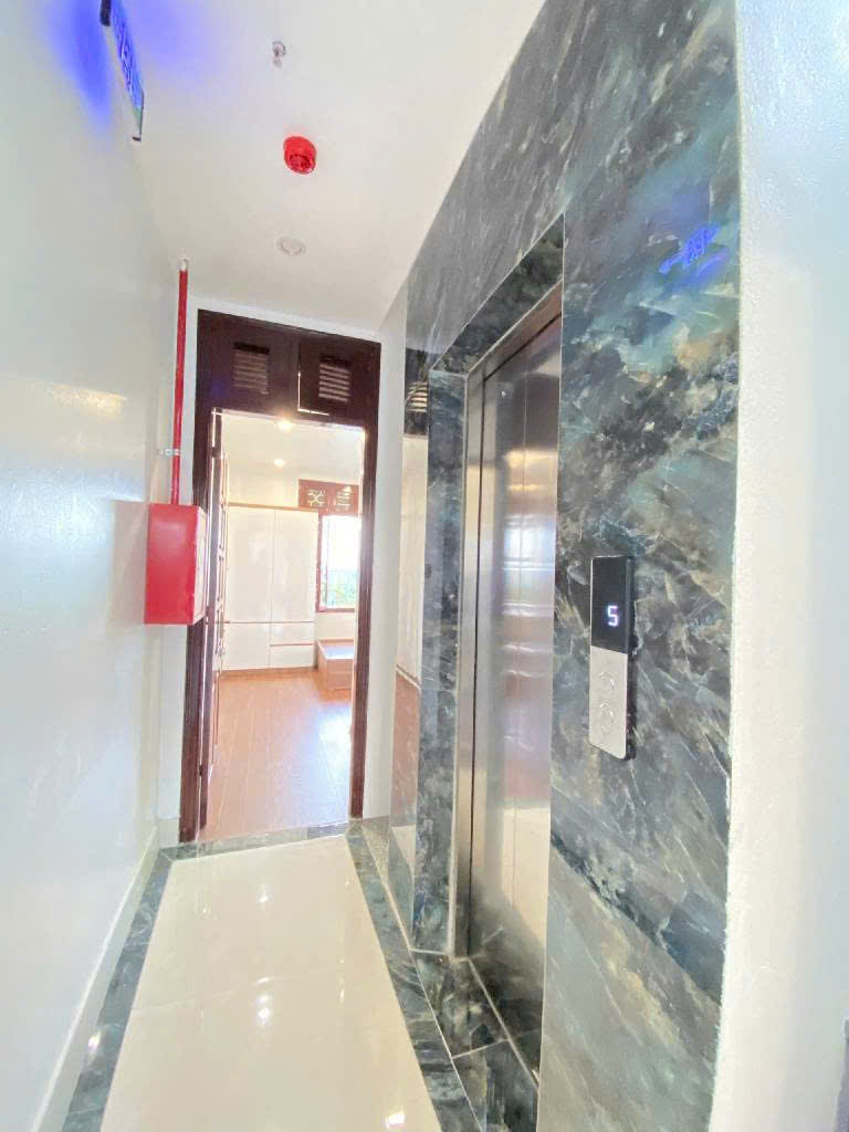 bán nhà PHỐ VIÊN _ BẮC TỪ LIÊM 50 M 6 T THANG MÁY,10 P KK.CHÀO;12 TỶ - Ảnh 1