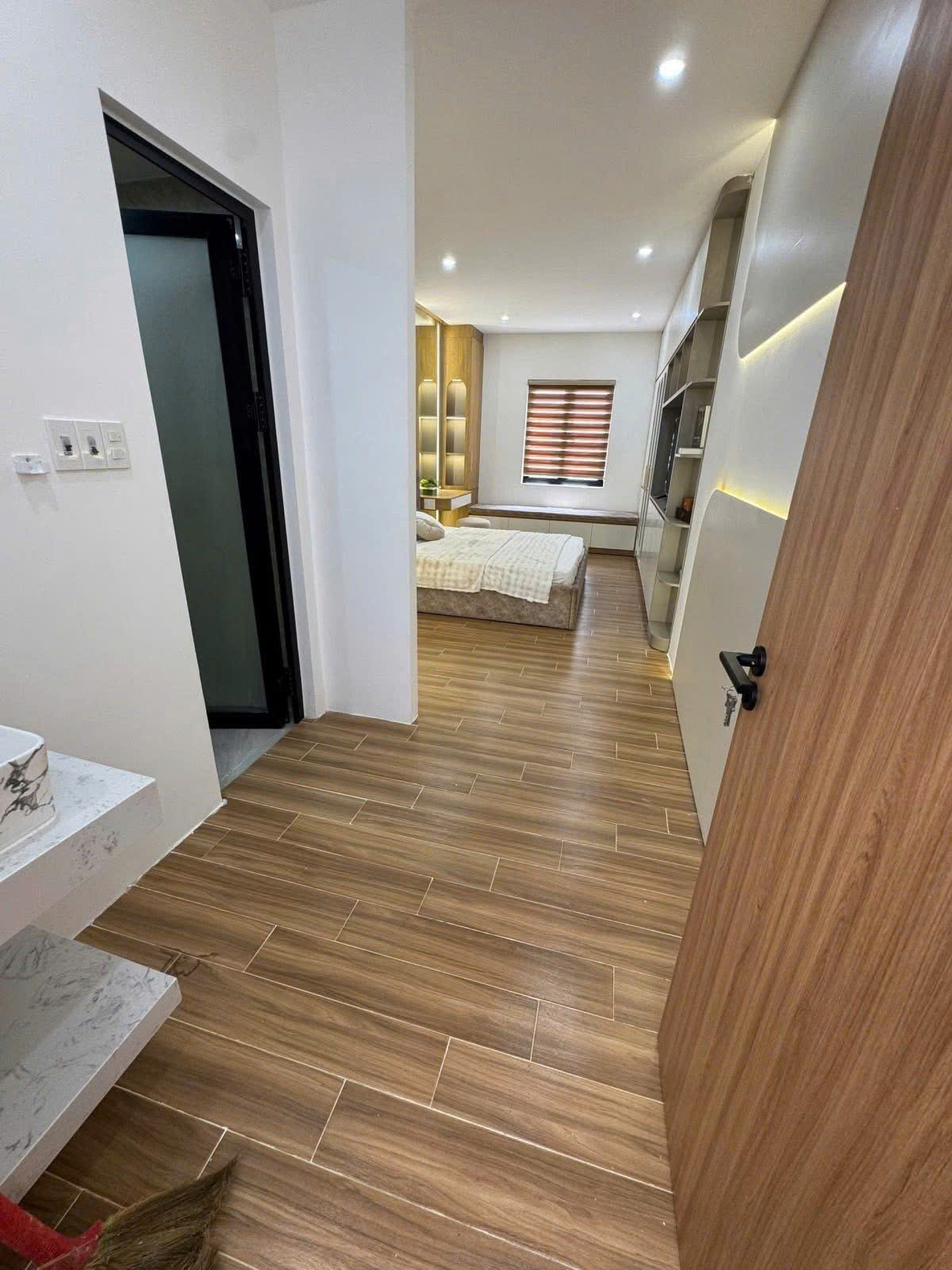 Toà căn họi 4 tầng, ngay TT phố Hàn Quốc, biển Mỹ Khê, ĐN. 13 tỷ 96m2 - Ảnh 1