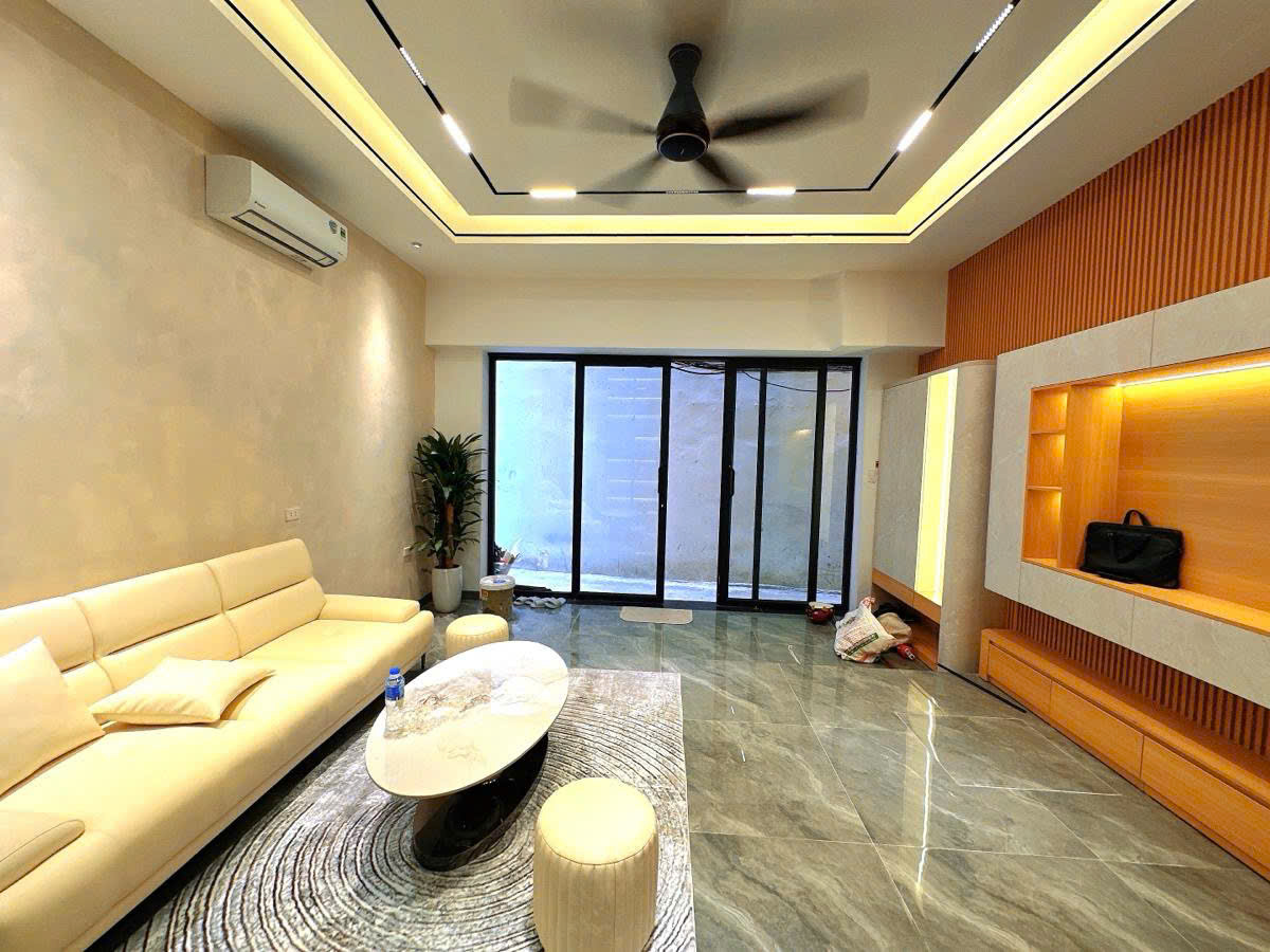 Bán nhà Tây Sơn, Đống Đa 45m 6 tầng thang máy - Kinh doanh giá 13,8 tỷ - Ảnh 1