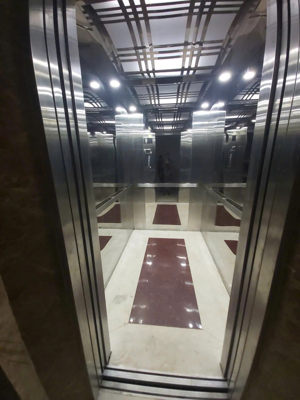 CC Cho -thuê TÒA Văn Phòng  MP Ngô Xuân Quảng.Gia Lâm, Hà Nội, 110m2x8T,  thang máy, tầng hầm, - Ảnh 3