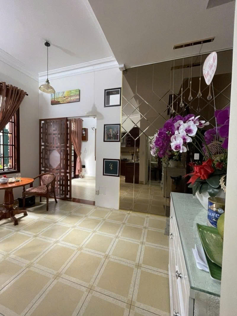 Bán nhà Biệt thự Đặng Dung - Tân Định, Quận 1,  DT: 7,8x8,5m, 3 Tầng - 3 PN, 18,6 tỷ. - Ảnh 3
