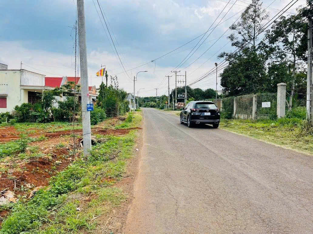 ⚡ Đất thổ cư 200m² giá chỉ 250 triệu, gần KCN, đường nhựa 7m 🏡 - Ảnh 2
