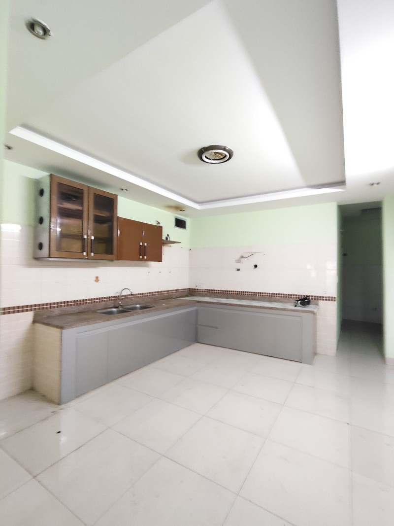 # Nhà Kiệt Ô tô thông, thẳng tắp Hoàng Diệu, 81m2, 2 tầng cứng cáp, 4.xx tỷ - Ảnh 4