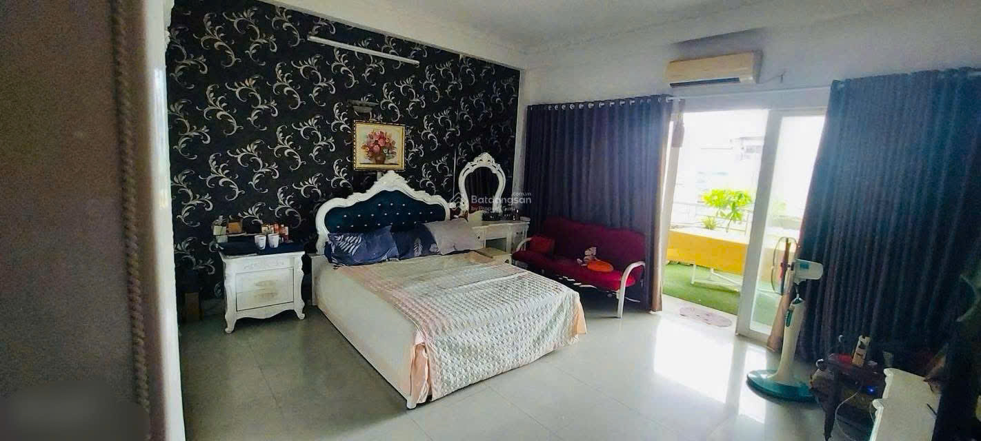 Bán nhà Mặt tiền + Biệt thự Liên khu 1-6, ngay Bình Trị Đông,  7x25m, 3 Tầng, 4PN, 13,6 tỷ - Ảnh 1