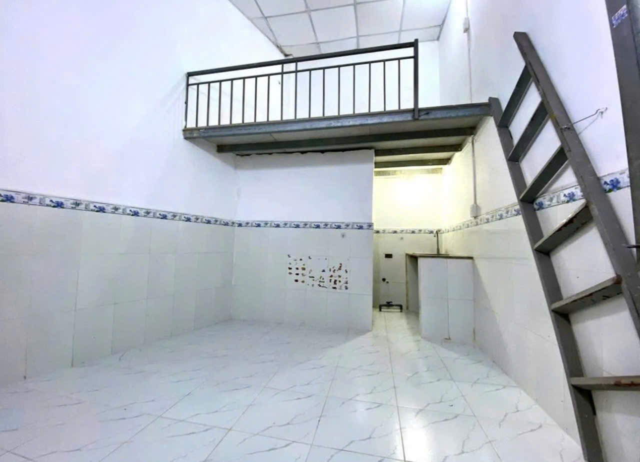 NGÂN HÀNG EXIMBANK THANH LÝ DÃY TRỌ 14 PHÒNG QUẬN 8 – GIÁ CỰC TỐT - Ảnh 1