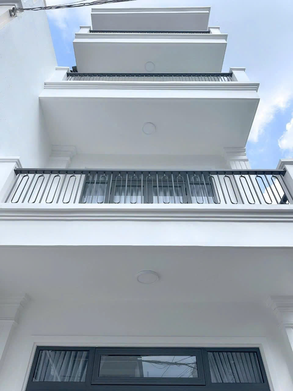 Cần bán nhà mới xây kiên cố huỳnh thúc kháng phường Xuân Hương đà lạt cách trung tâm hành chính 400m - Ảnh chính