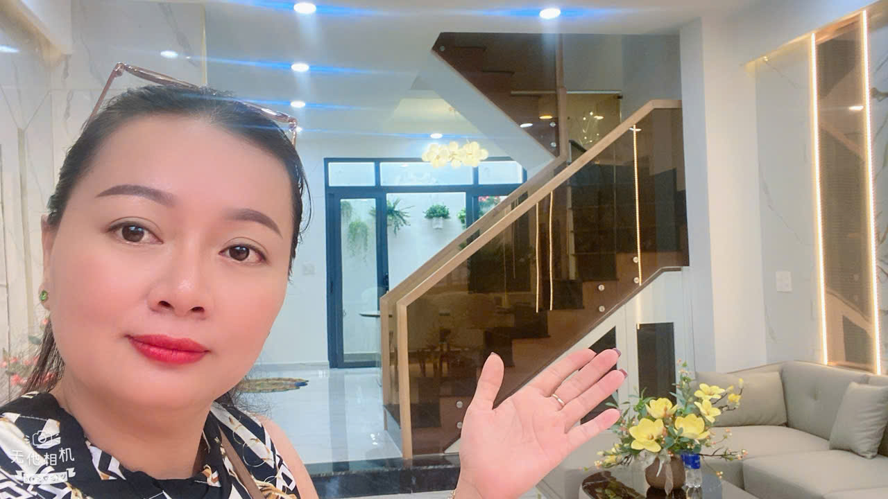 XÂY MỚI 100% - CHÍNH CHỦ - BÁN 8.3 TỶ - 4PN LỚN - SÂN THƯỢNG LỚN - HẺM 4M - PHAN VĂN TRỊ - BÌNH - Ảnh 1