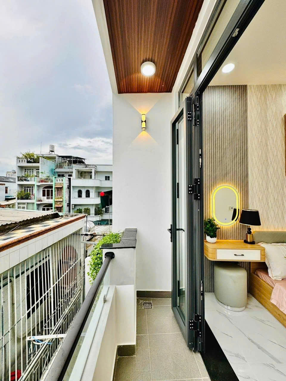 NHÀ NHỎ - NHIỀU CÔNG NĂNG - 4PN LỚN - BÙI ĐÌNH TÚY - BÌNH THẠNH - TẶNG FULL NỘI THẤT - GIÁ 5.9 TỶ - - Ảnh 4