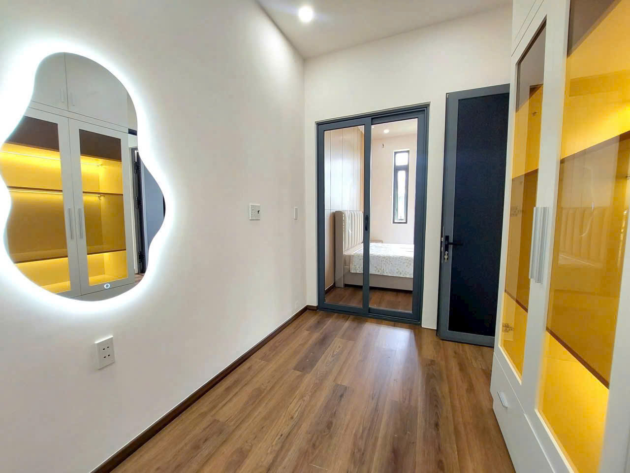 NHÀ 4 TẦNG (6x10) HẺM 5M THÔNG NGUYỄN THỊ BÚP – KDC HIỆP THÀNH CITY – GIÁ CHỈ 5.9 TỶ - Ảnh 2