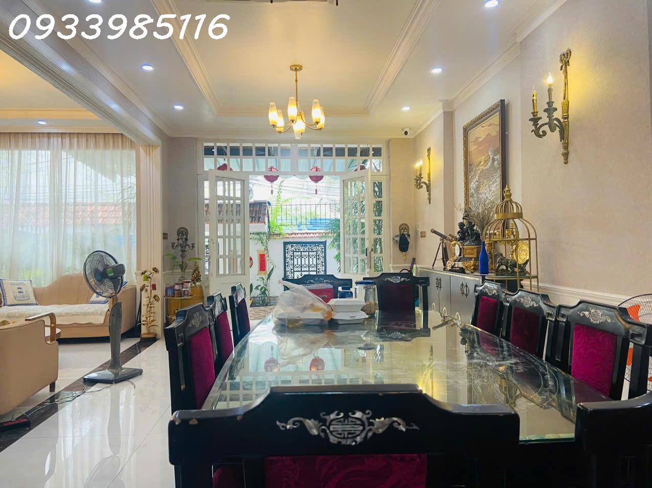BÁN Villa sát sông Sài Gòn đường Nguyễn Ư Dĩ 668,8m2 công nhận hồ bơi sân vườn rộng trực diện sông - Ảnh chính