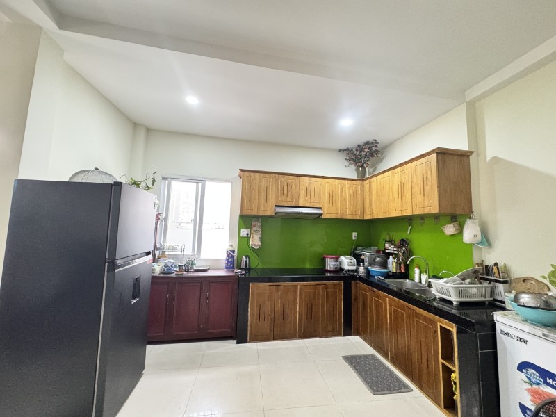 Bán nhà Thủ Đức 72m2, hẻm đường 48 Hiệp Bình Chánh, 2 tầng, 2PN, SH, 5.15  tỷ. LH: 0933125879 - Ảnh 2