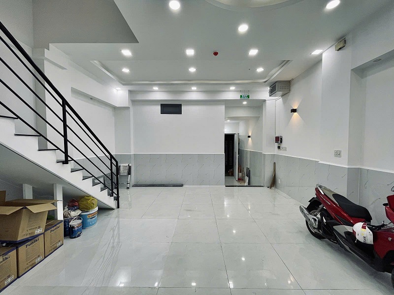 Bán CHDV HXH Lê Văn Thọ, P11, Gò Vấp, 128m2, 3 tầng, ngang 6,1m, dòng tiền 6%/năm - Ảnh 1