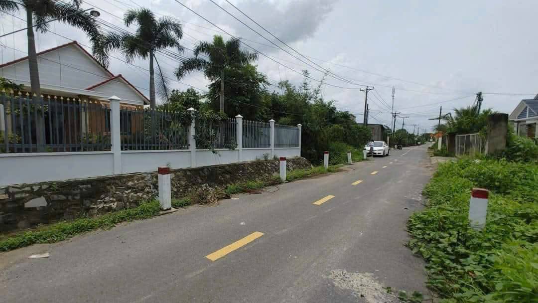 🚨 **Chuyển nhượng nhanh lô đất mặt tiền đường nhựa – Trảng Bom – sổ riêng thổ cư 100% 🏡 – Chỉ 1 - Ảnh 4