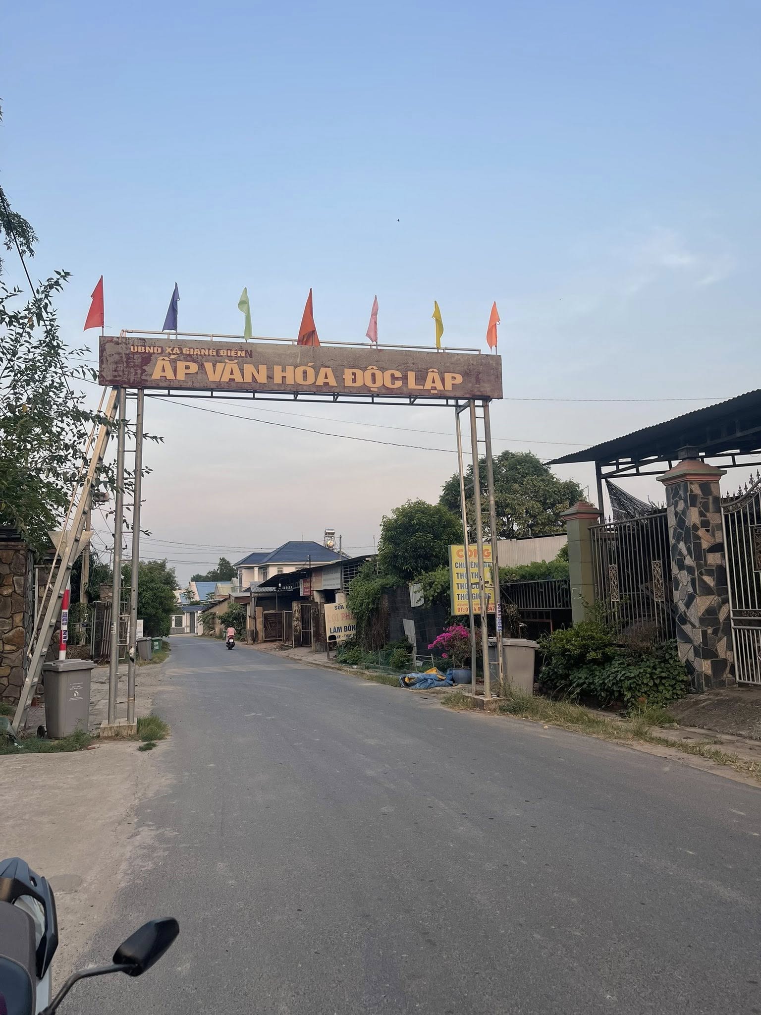 🚨 **Chuyển nhượng nhanh lô đất mặt tiền đường nhựa – Trảng Bom – sổ riêng thổ cư 100% 🏡 – Chỉ 1 - Ảnh 2