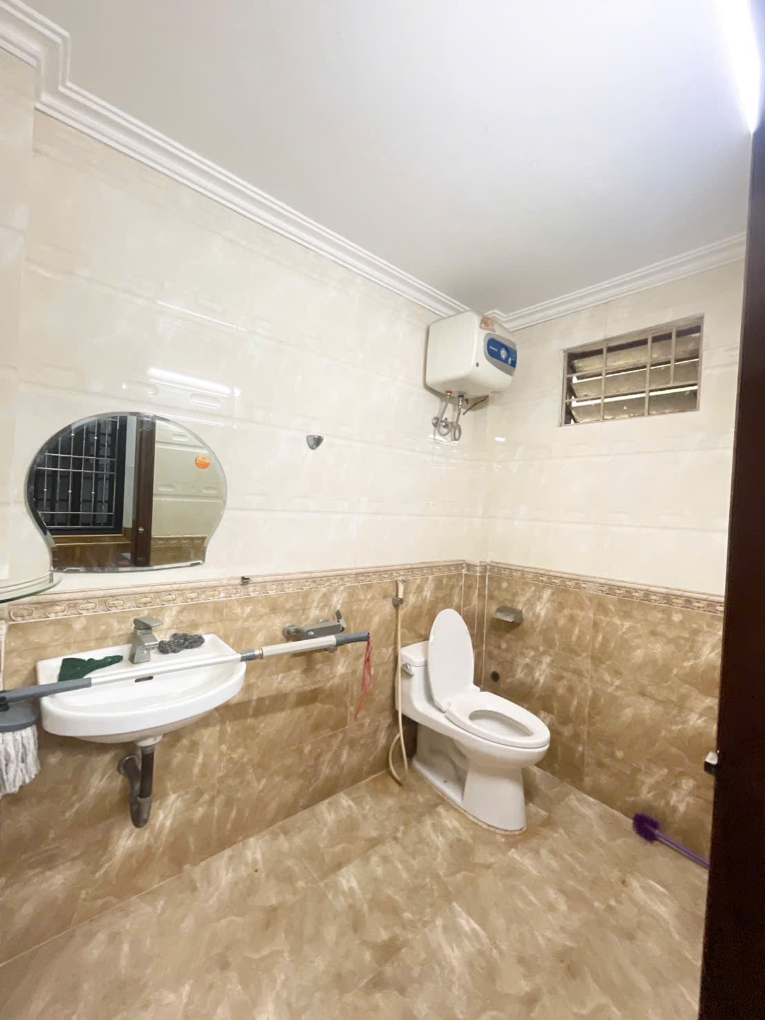 📣 CHO THUÊ NHÀ NGUYÊN CĂN 3 TẦNG MẶT TIỀN NGUYỄN ĐỨC CẢNH – KHU KIỂM HUỆ, TP HUẾ - Ảnh 2