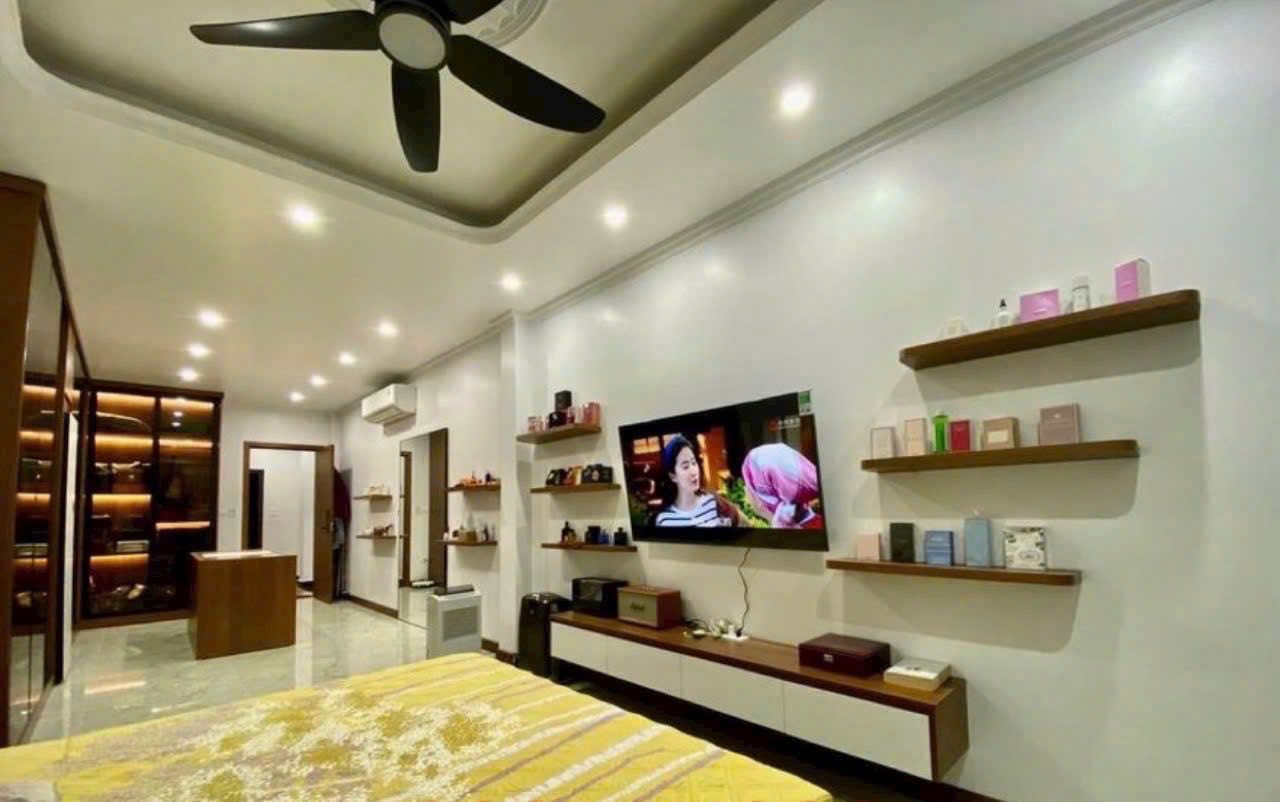 Bán nhà Vũ Thạnh Phân lô, ô tô ngủ trong nhà kinh doanh 40m, 5 tầng mặt tiền 6m 12 tỷ - Ảnh 1