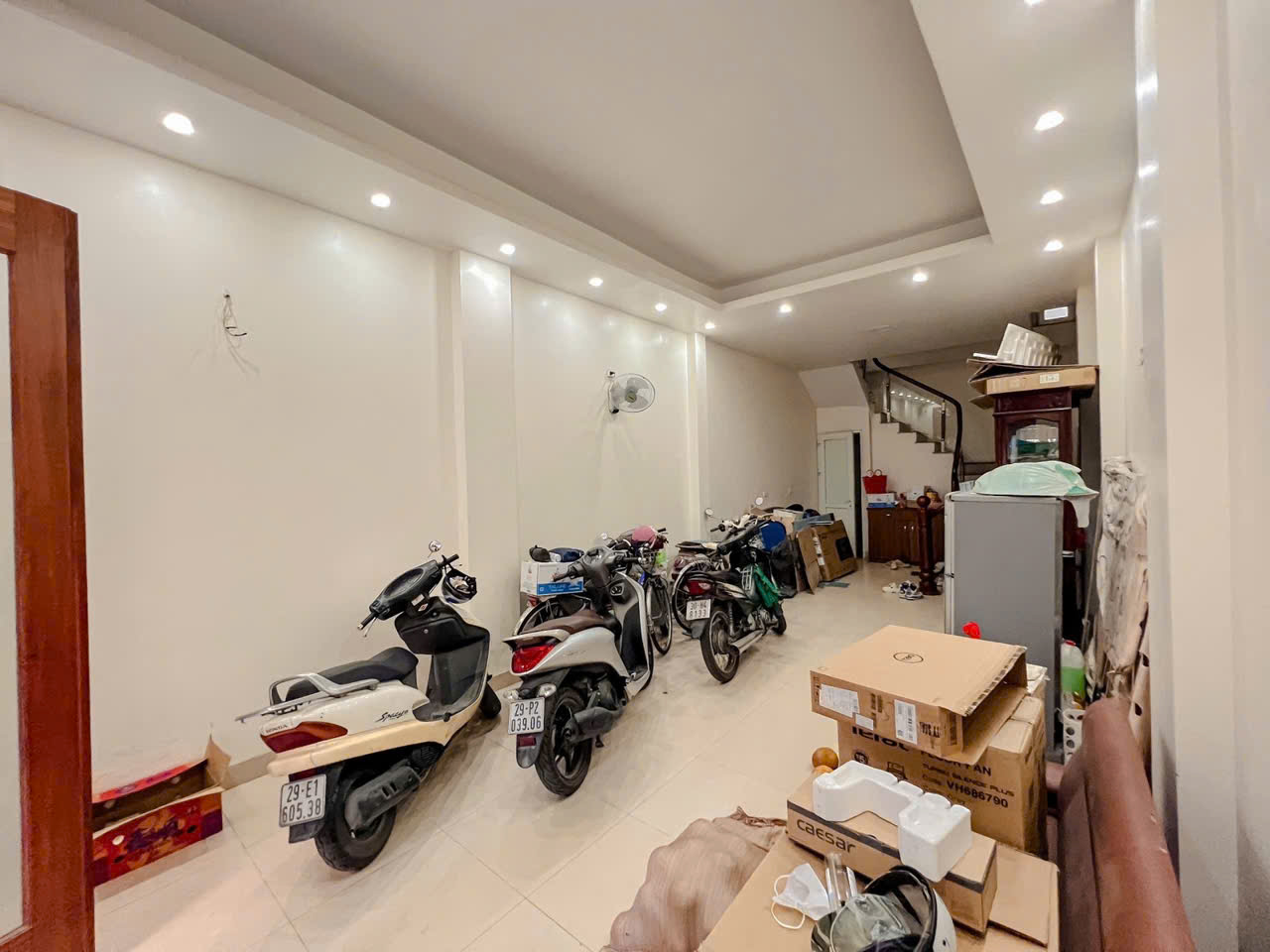 BÁN NHÀ BỒ ĐỀ – Ô TÔ VÀO NHÀ – NGÕ THÔNG – Ở SƯỚNG<br>Bồ Đề 47m², 5T, MT 4m, 12.9 tỷ – Long Biên - Ảnh 1