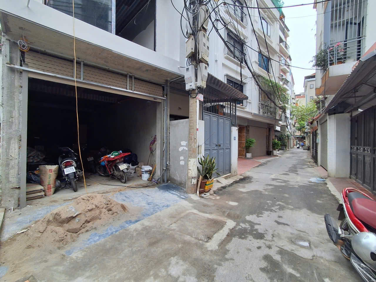 BÁN NHÀ SIÊU PHẨM LÕI BỒ ĐỀ – THANG MÁY NHẬP – FULL NỘI THẤT – KINH DOANH 🔥<br>Bồ Đề 59m², 6T, MT - Ảnh 1
