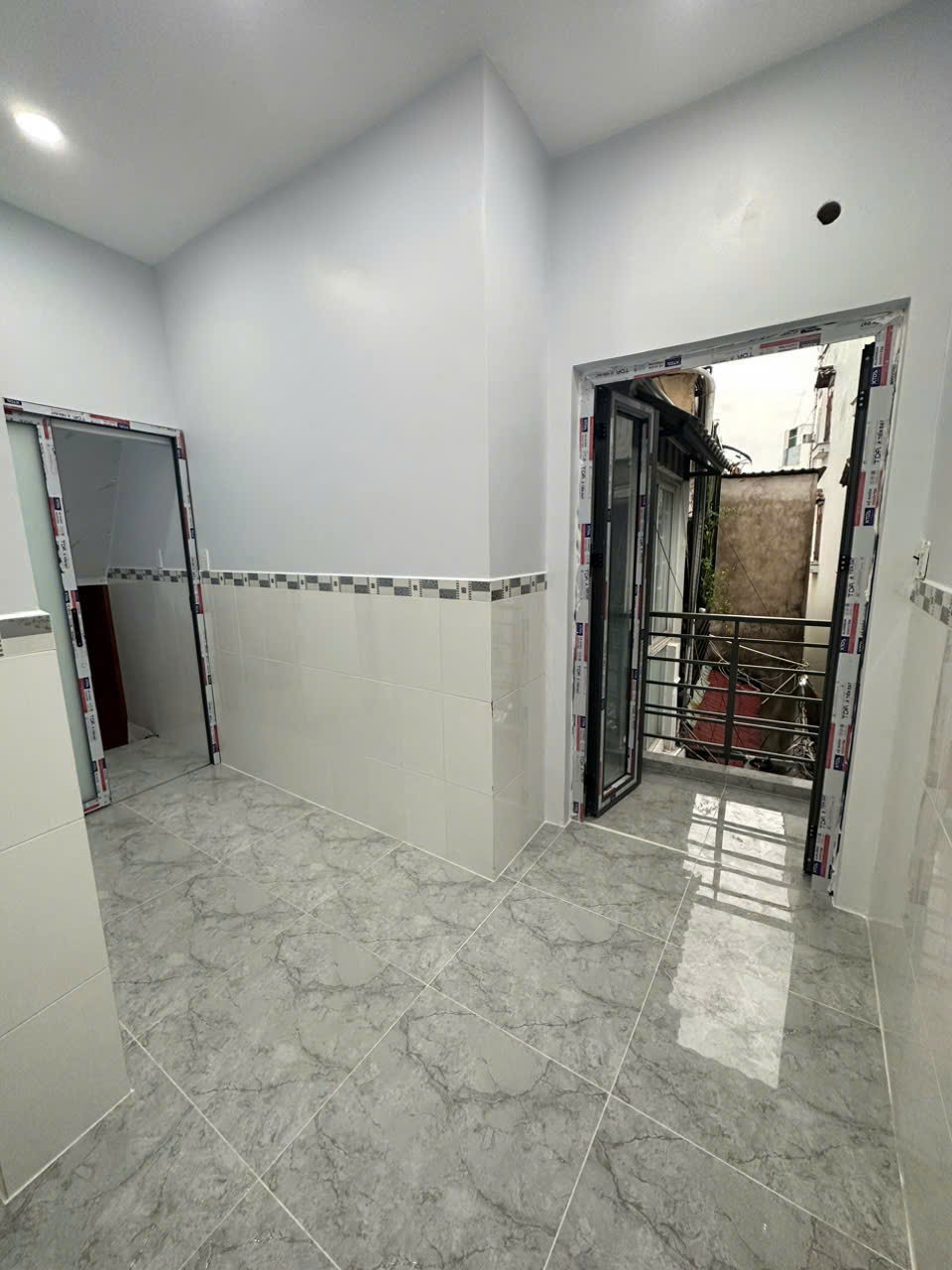 SÁT MẶT TIỀN XE HƠI 20 M <br>3 TẤM HƠN 1 TỶ - Ảnh 4