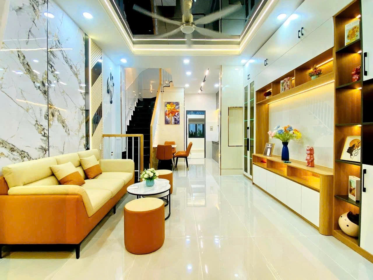 💥 NHÀ ĐẸP - GẦN ST LOTTE NG.V.LƯỢNG & CV LÀNG HOA GV - 2 MẶT HẺM 3M SÁT MT - 66M² - 2 TẦNG NHỈNH 6 TỶ - Ảnh 2