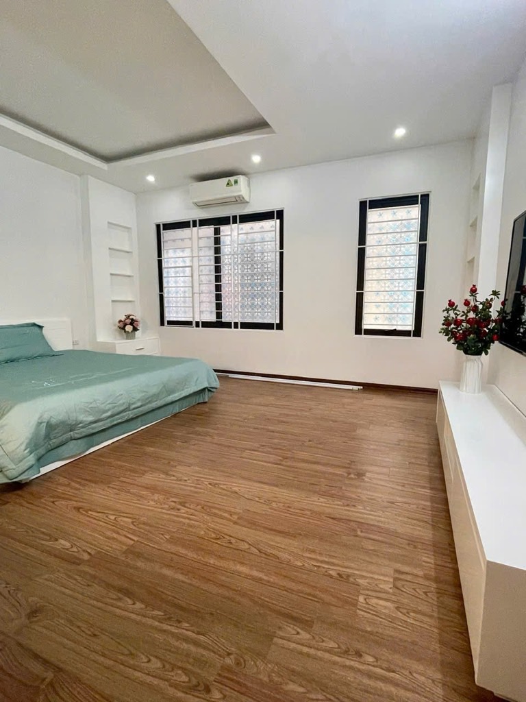 30M RA Ô TÔ - NHÀ DÂN XÂY CHẮC CHẮN - TRUNG TÂM CẦU GIẤY -. ĐỂ LẠI NỘI THẤT XỊN SÒ_6 TẦNG – 40M2 – - Ảnh 3