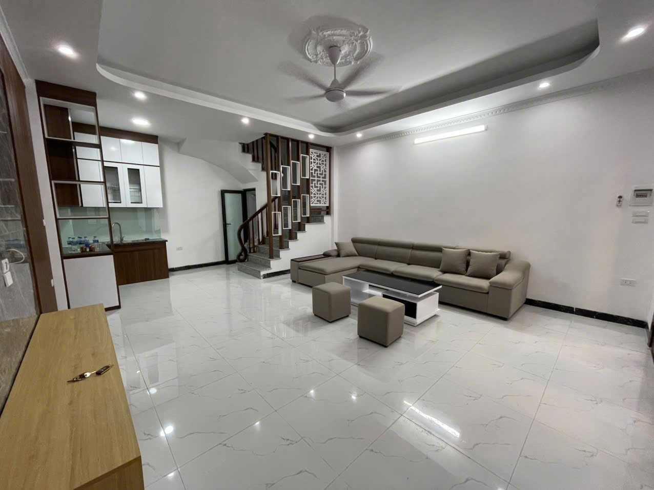 BÁN NHÀ Ngọc Trì 35m² × 5T × MT 5.2m – 7.65 Tỷ – Long Biên<br>🏡 NHÀ MỚI 100% – LÔ GÓC – 5 TẦNG KIÊN - Ảnh chính