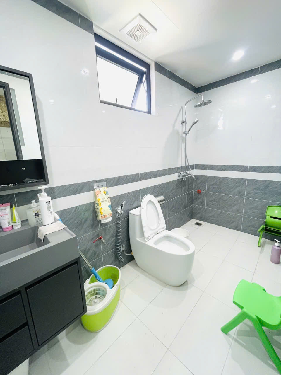 BÁN NHÀ MẶT PHỐ BỒ ĐỀ – LÔ GÓC VIEW HỒ – 7 TẦNG THANG MÁY – GIẢM SỐC 2 TỶ<br>Bồ Đề, 87/102m², MT - Ảnh 2