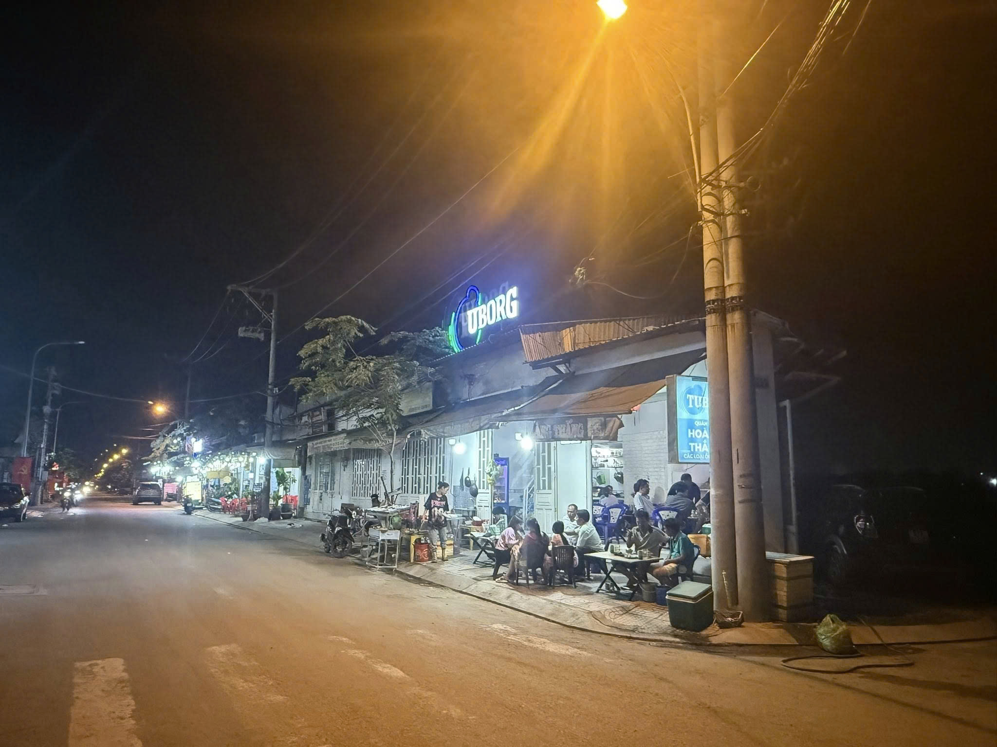 CHÍNH CHỦ SANG LẠI QUÁN ỐC CHỈ CẦN VÀO BÁN, ĐỐI DIỆN CHUNG CƯ LÊ THÀNH - GIÁ TỐT BÌNH TÂN - Ảnh 4