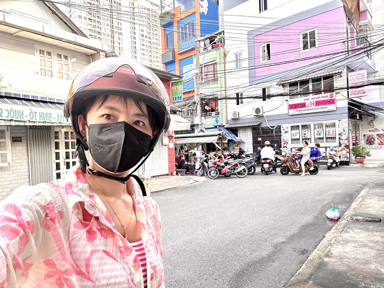 NHÀ BÁN MT BẾN VÂN ĐỒN- XE HƠI ĐỔ CỬA- ĐANG CÓ DÒNG TIỀN CHO THUÊ- THÔNG RA KHÁNH HỘI - HOÀNG DIỆU- - Ảnh 1
