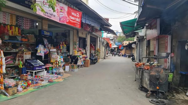 SIÊU PHẨM 64,5M ĐẤT MẶT CHỢ – KINH DOANH ĐỈNH – OTO TRÁNH CAO HẠ _ ĐỨC GIANG _ HOÀI ĐỨC _ HÀ NỘI - Ảnh 2