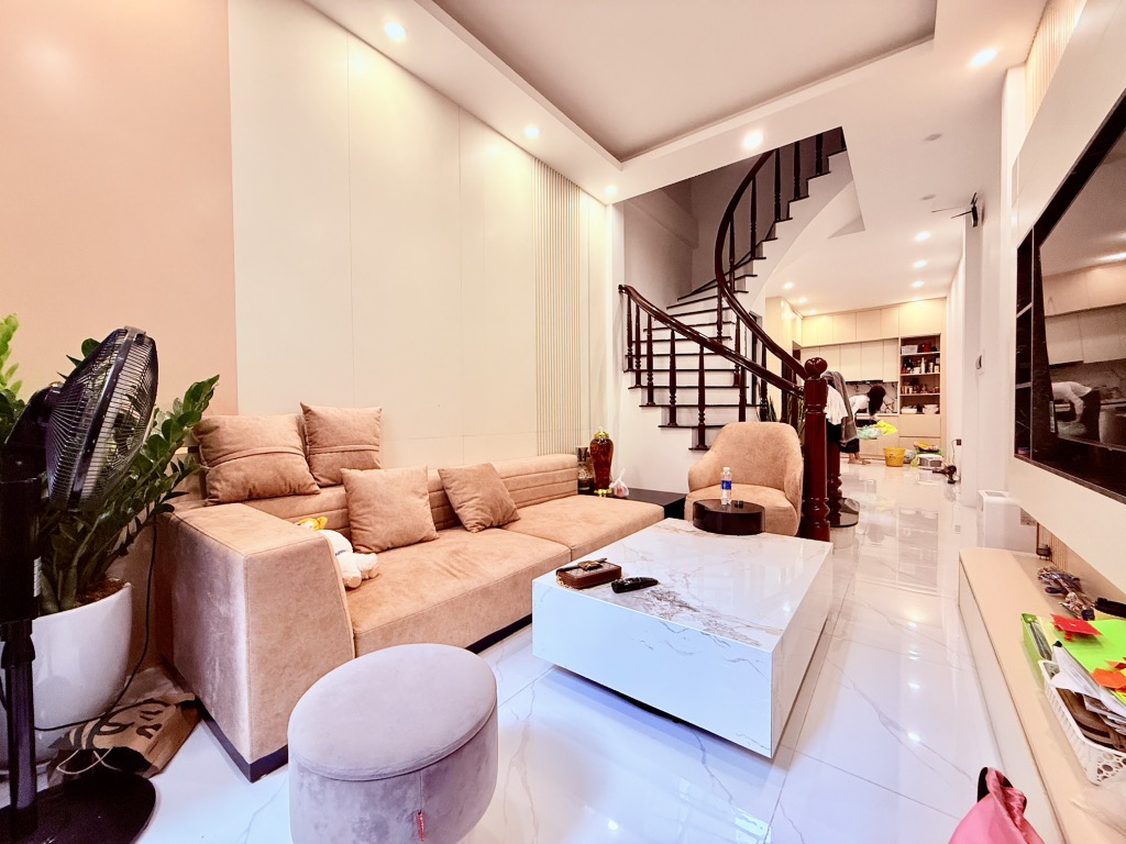 🌺🌺 KHÂM THIÊN – NHÀ ĐẸP – CẠNH TRƯỜNG HỌC – 41M – 4 TẦNG – 8,8 TỶ 🌺🌺 - Ảnh chính
