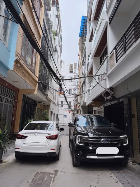 Bán Gấp Nhà 424 Ngọc Thụy, Long Biên, 50m2, 6 Tầng, Gara Ô tô, Thang Máy, Full nội thất - Ảnh chính