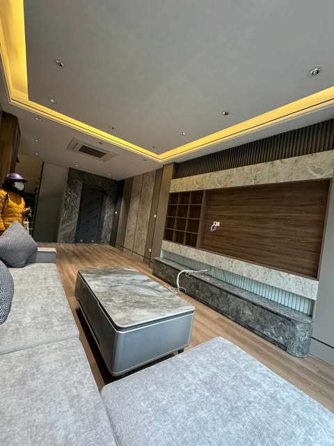 Bán Gấp Nhà Ngõ 140 Ngọc Thụy, Long Biên, 36m2, 7 Tầng, Gara, ô tô, Thang Máy, full đồ - Ảnh 1
