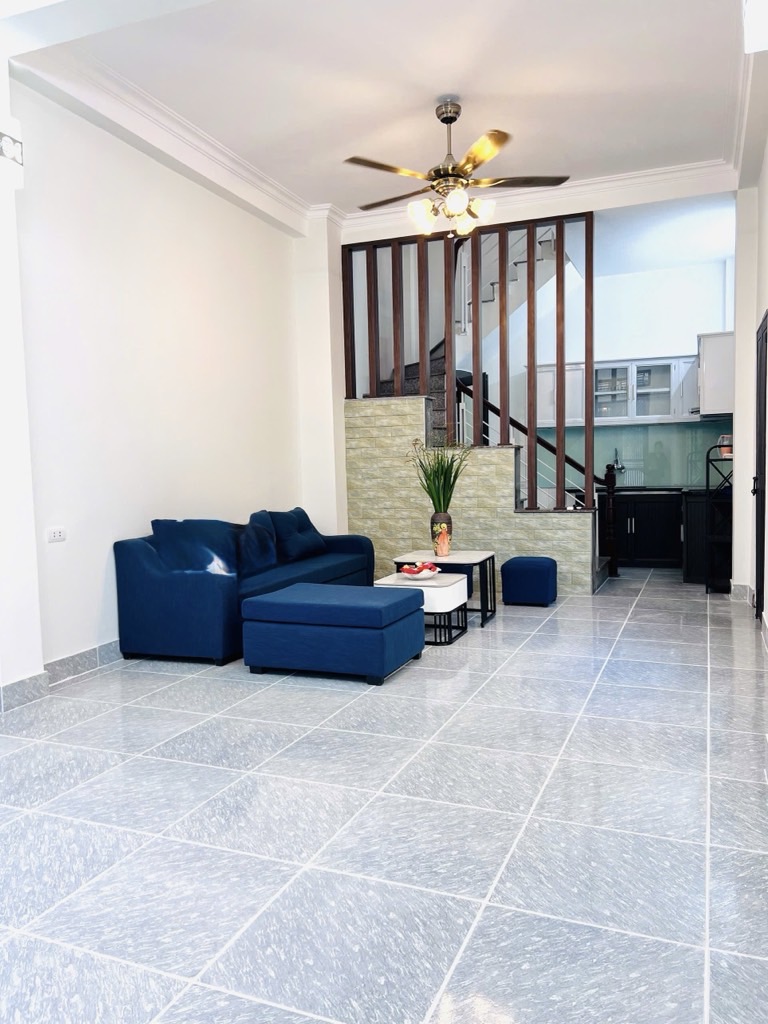 Bán nhà Đức Giang 40m x 4T, lô góc, oto đỗ cửa. LH 0936123469 - Ảnh 1