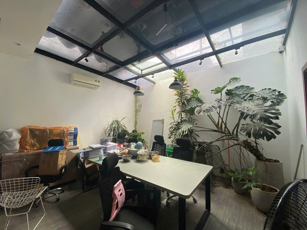 BÁN NHÀ MẶT NGÕ PHỐ ĐẶNG VĂN NGỮ – Ô TÔ TRÁNH – VỊ TRÍ VÀNG XÂY TÒA VĂN PHÒNG -- MẠT TIỀN HOA HẬU - Ảnh 2